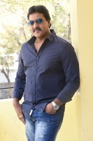Sunil 2 Countries Interview Stills